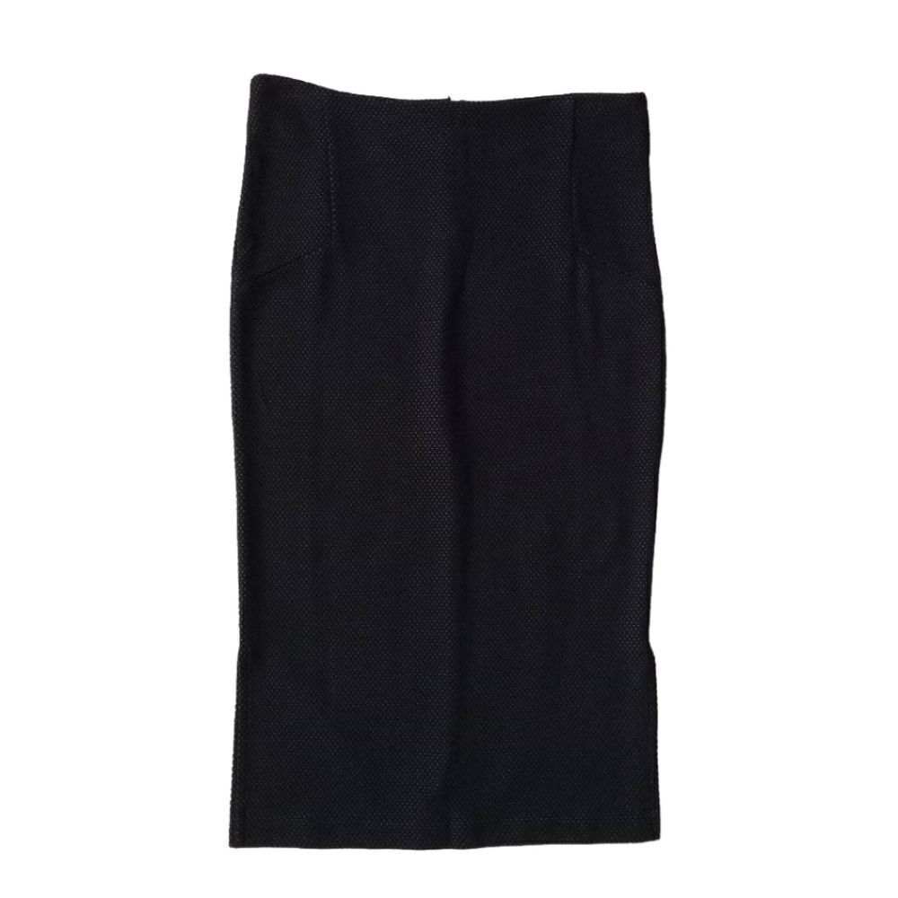 Stylein Black and Blue Timeless Contemporary Minimalist Knit Midi Straight Skirt